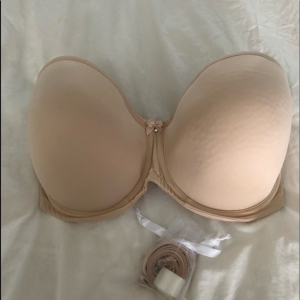 Fit Fully Yours Strapless Nude Bra